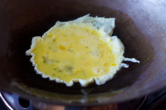 eggs in wok