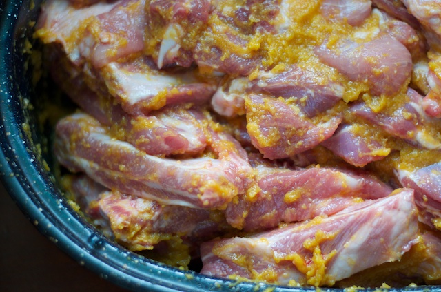 pork ribs tossed with spicy apricot glaze