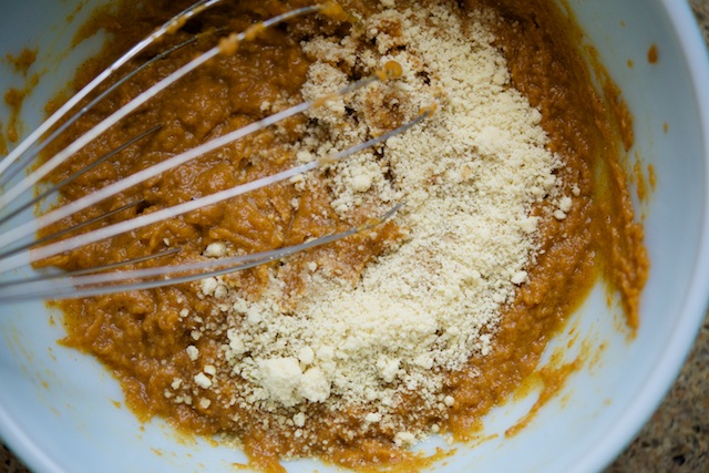 Pumpkin Pie Bars with Gingerbread Crust Recipe (paleo, primal, gluten-free)