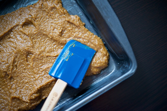 Pumpkin Pie Bars with Gingerbread Crust Recipe (paleo, primal, gluten-free)