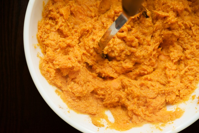 Cider-Stewed Mashed Sweet Potatoes Recipe (paleo, primal, gluten-free)