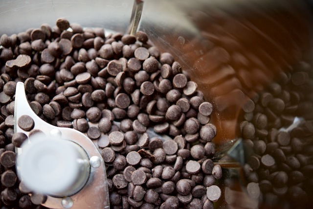 Basler Brusnli (Chocolate-Almond Spice Cookies) Recipe (paleo, primal, gluten-free)