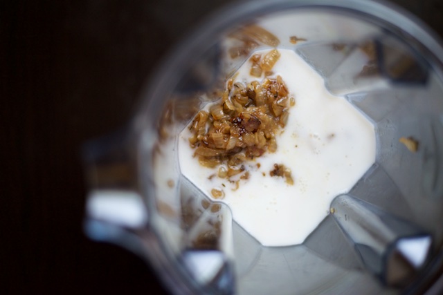 Caramelized Onion Dip Recipe [paleo, primal, gluten-free]