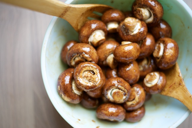 Roasted Balsamic Mushrooms Recipe [paleo, primal, gluten-free]