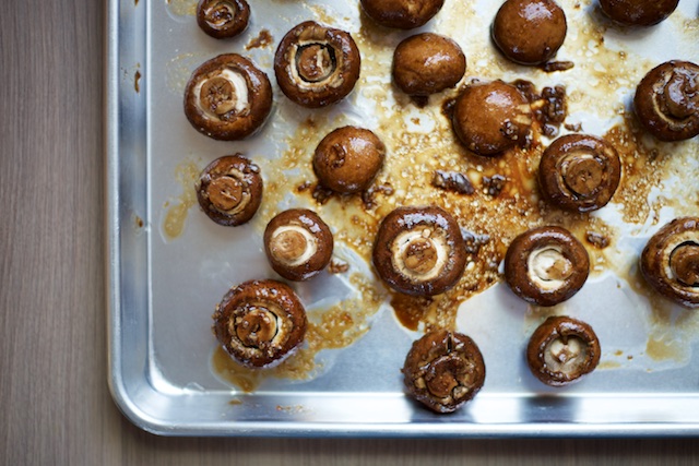 Roasted Balsamic Mushrooms Recipe [paleo, primal, gluten-free]