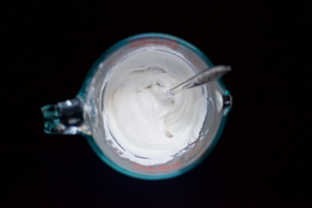 Sour Cream and Chive Cauliflower Mash Recipe [paleo, primal, gluten-free]